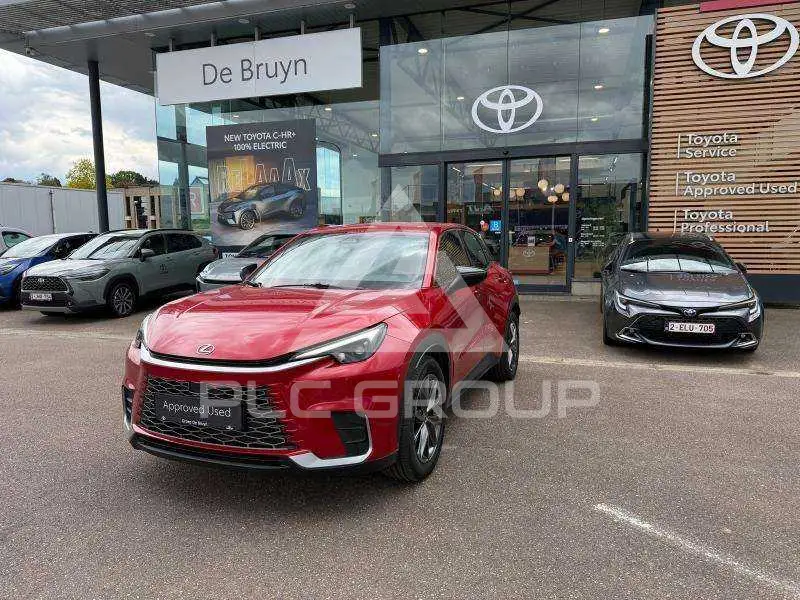 2025 Lexus LBX