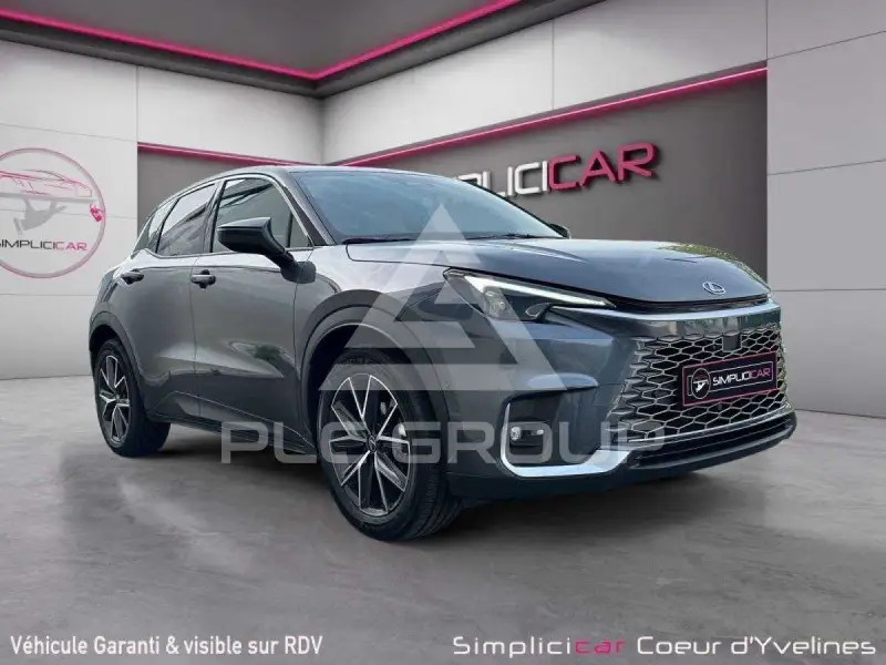 2025 Lexus LBX