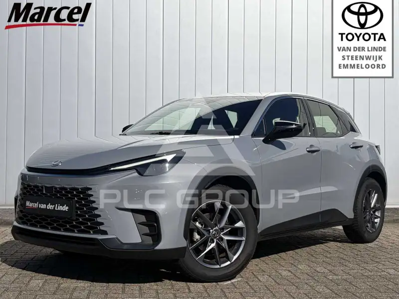 2025 Lexus LBX