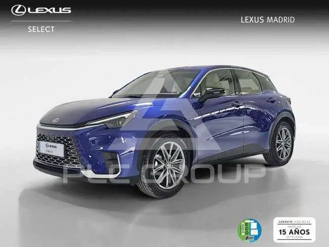 2025 Lexus LBX
