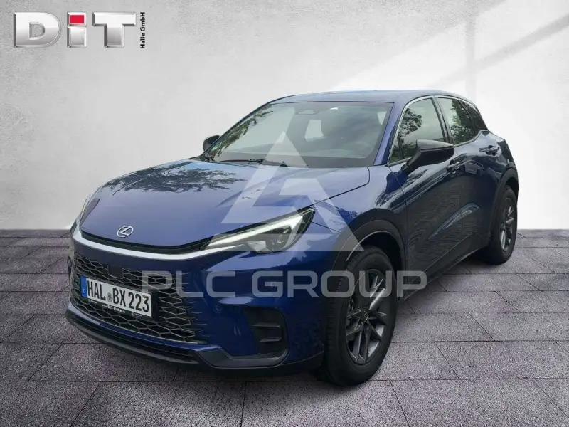 2025 Lexus LBX