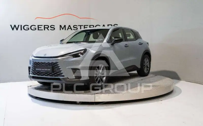 2025 Lexus LBX