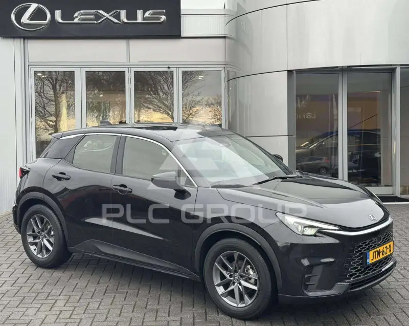2025 Lexus LBX