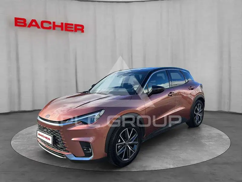 2025 Lexus LBX