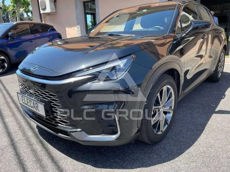 2025 Lexus LBX