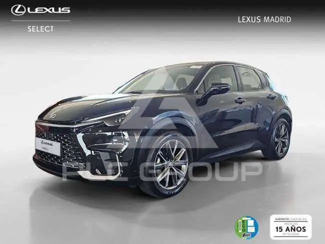 2025 Lexus LBX