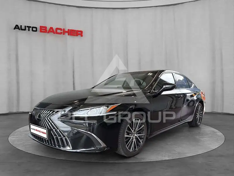 2025 Lexus ES300