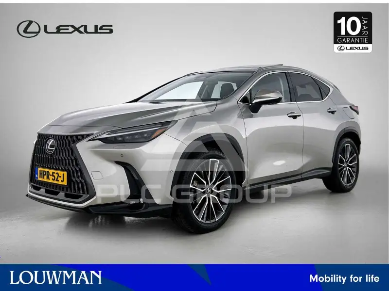 2025 Lexus NX450