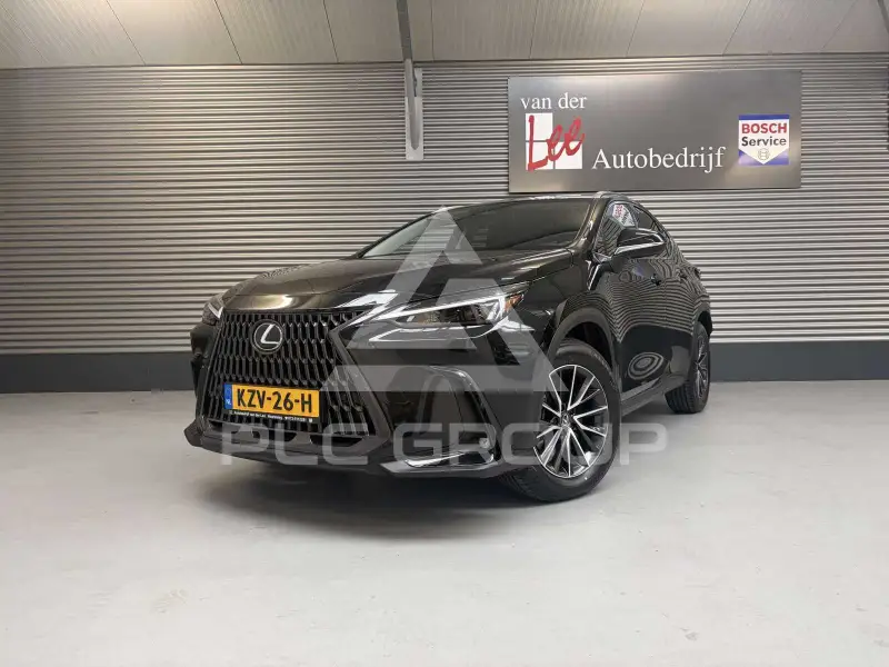 2025 Lexus NX450