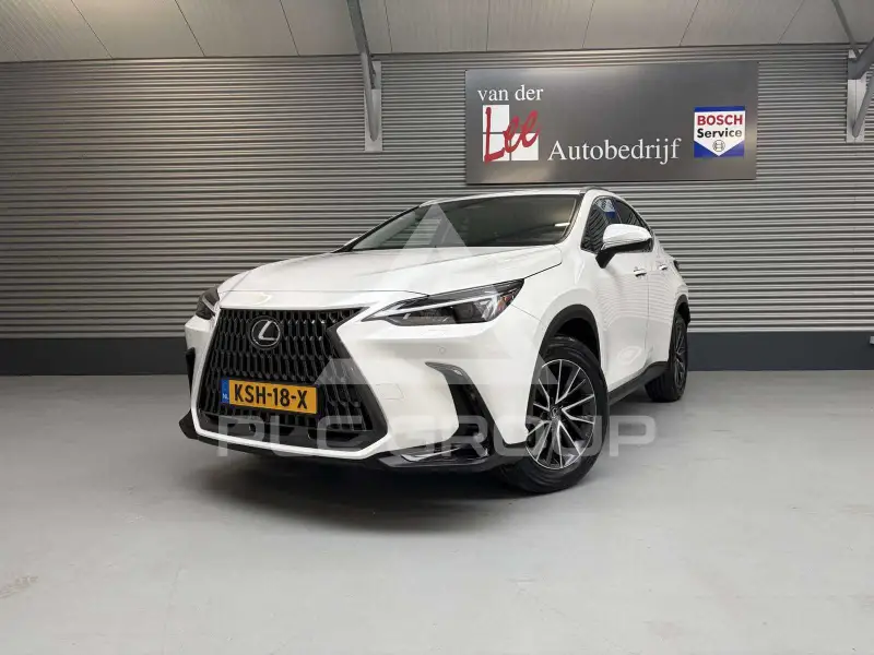 2025 Lexus NX450