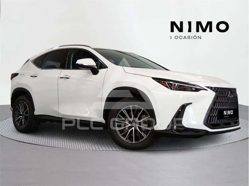 2025 Lexus NX450