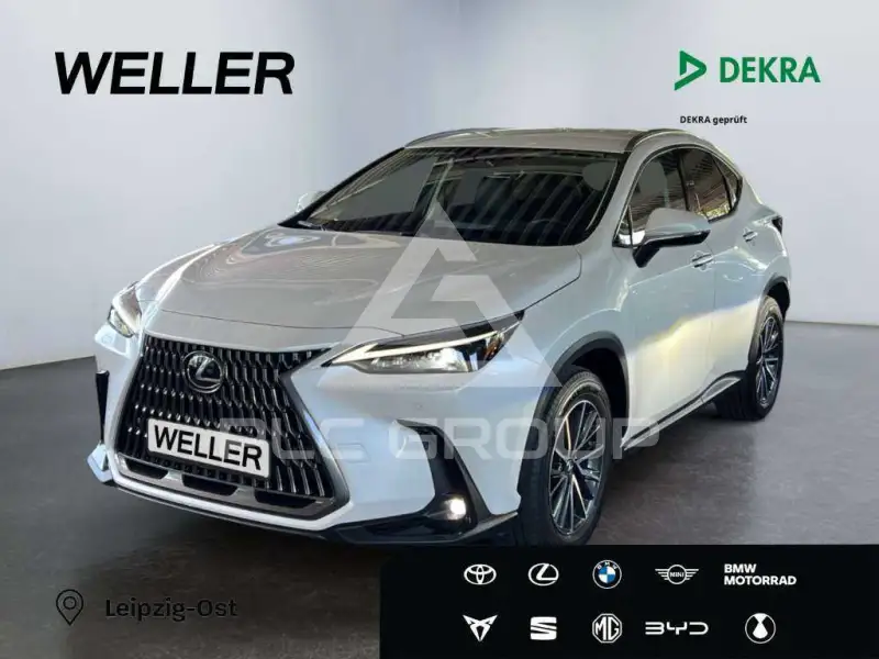 2025 Lexus NX450