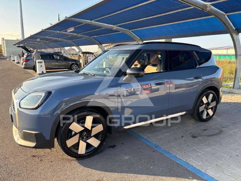 2025 Mini Countryman