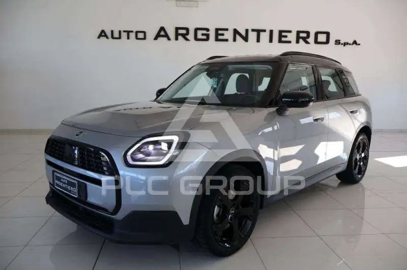2025 Mini Countryman