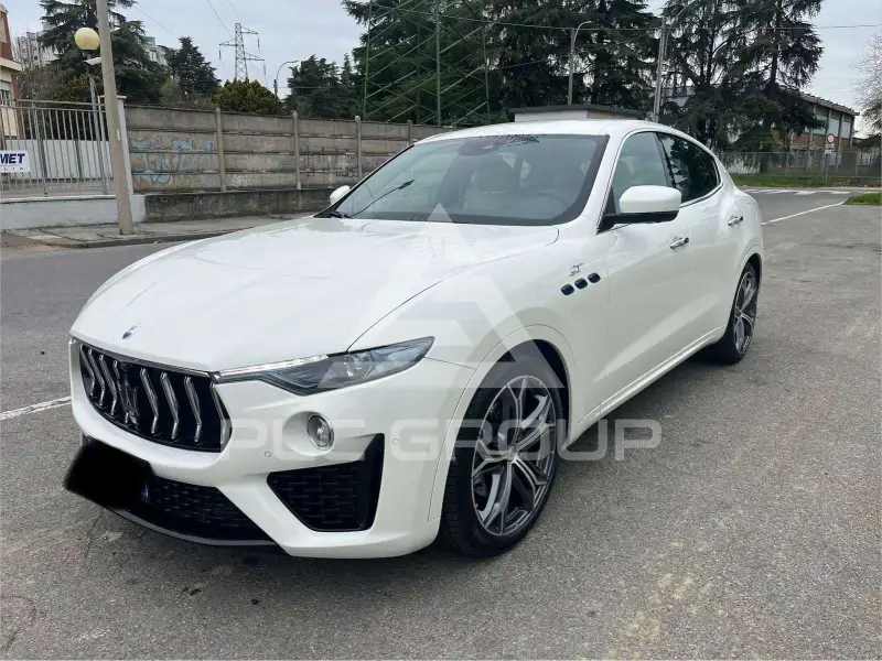 2025 Maserati LEVANTE