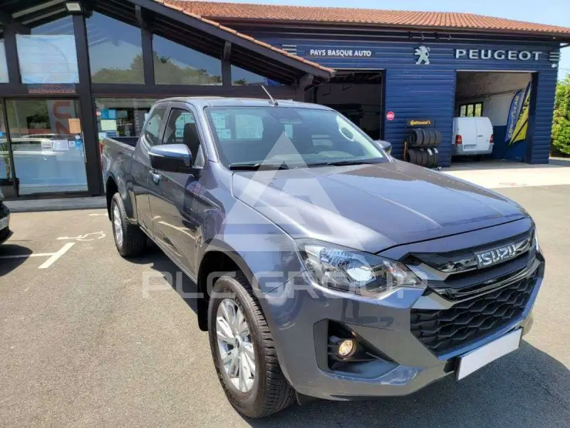 2025 Isuzu D-Max