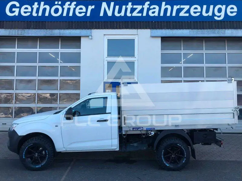 2025 Isuzu D-Max