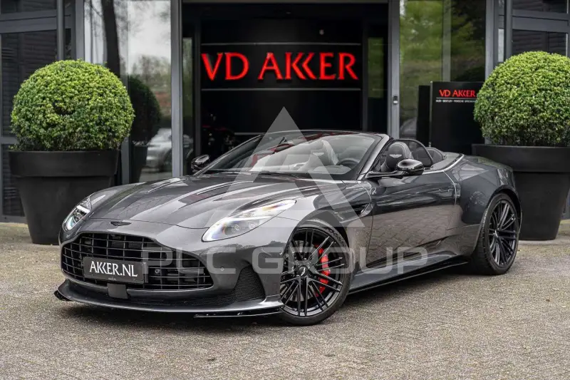 2025 Aston Martin DB12