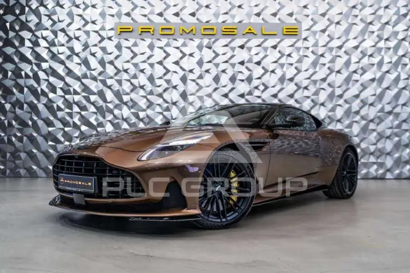 2025 Aston Martin DB12
