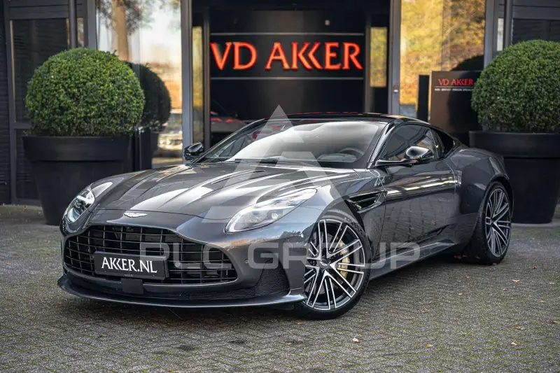 2025 Aston Martin DB12