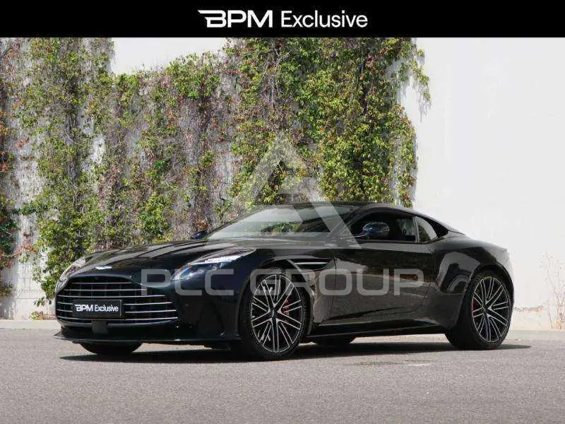 2025 Aston Martin DB12