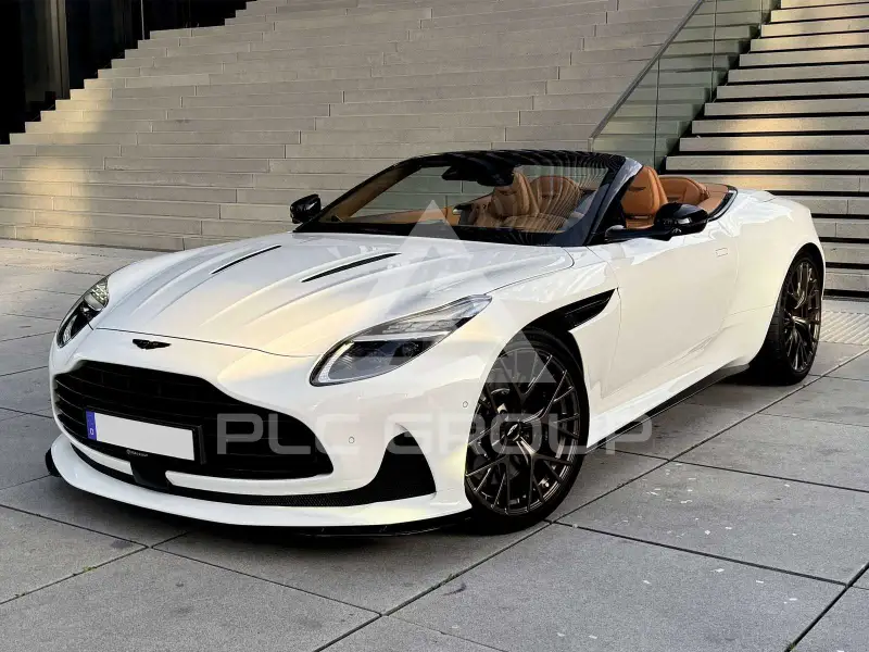 2025 Aston Martin DB12
