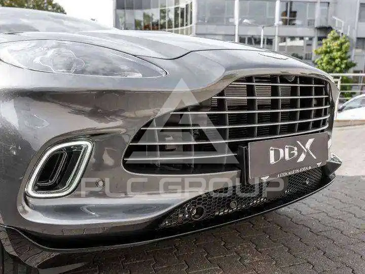 2025 Aston Martin DBX
