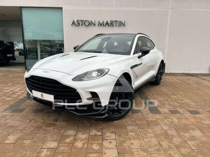2025 Aston Martin DBX