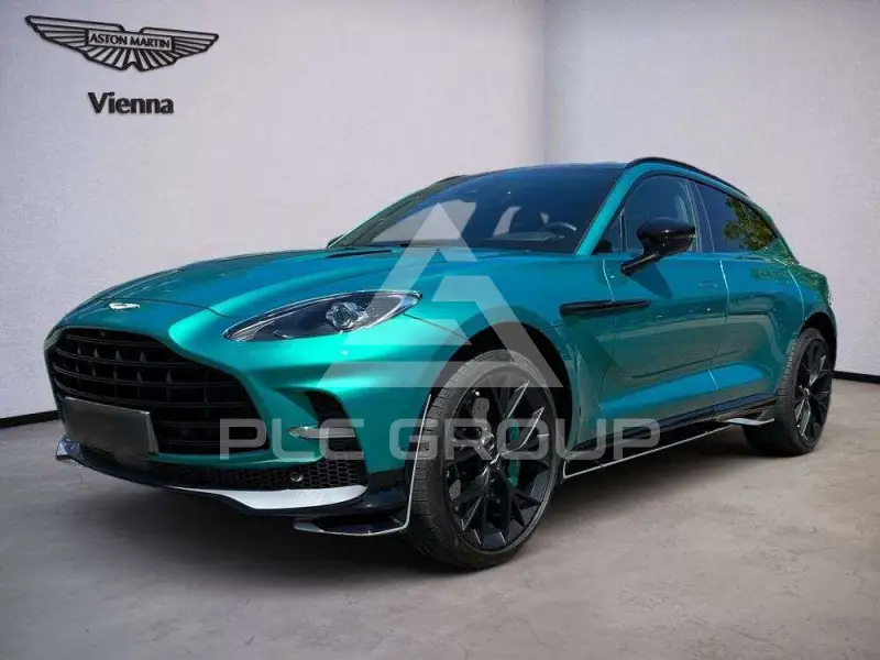 2025 Aston Martin DBX