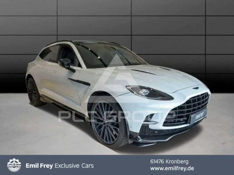 2025 Aston Martin DBX