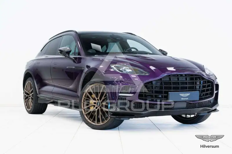 2025 Aston Martin DBX