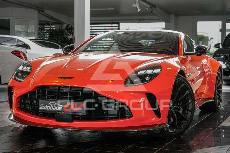 2025 Aston Martin V8