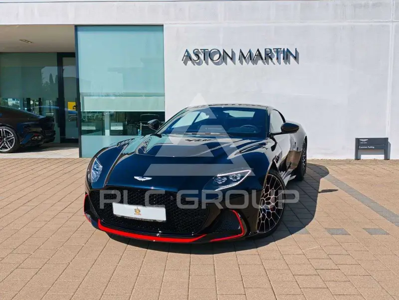 2025 Aston Martin DBS