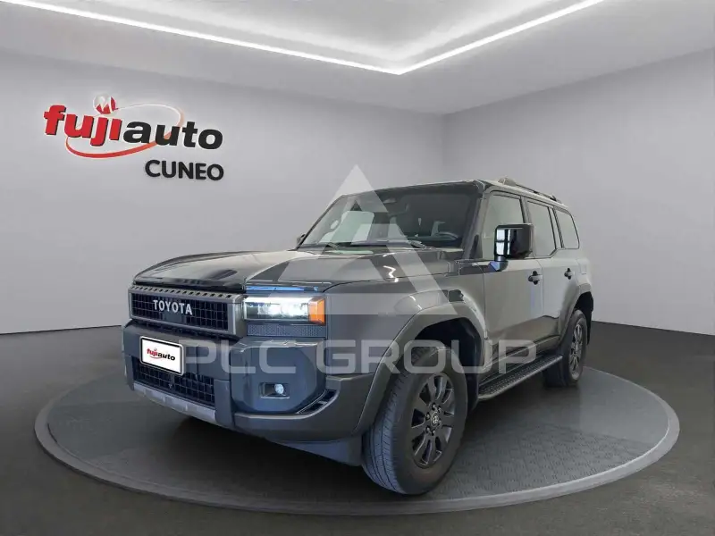2025 Toyota LAND CRUISER