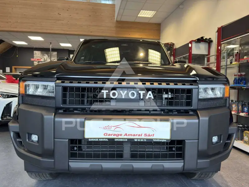 2025 Toyota LAND CRUISER