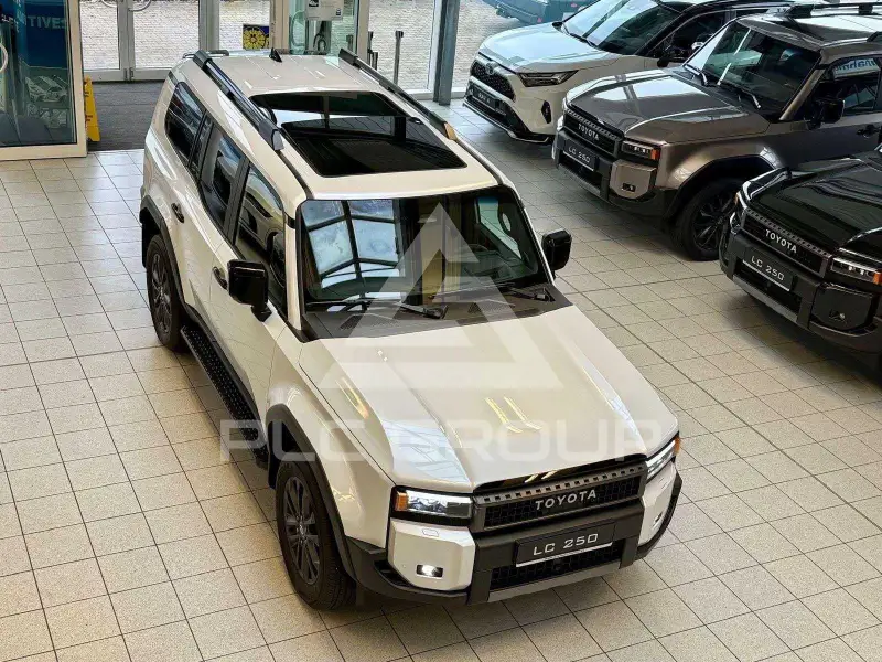 2025 Toyota LAND CRUISER