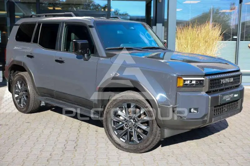 2025 Toyota LAND CRUISER