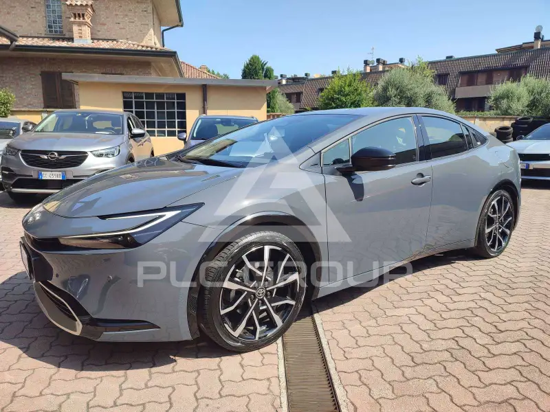 2025 Toyota PRIUS