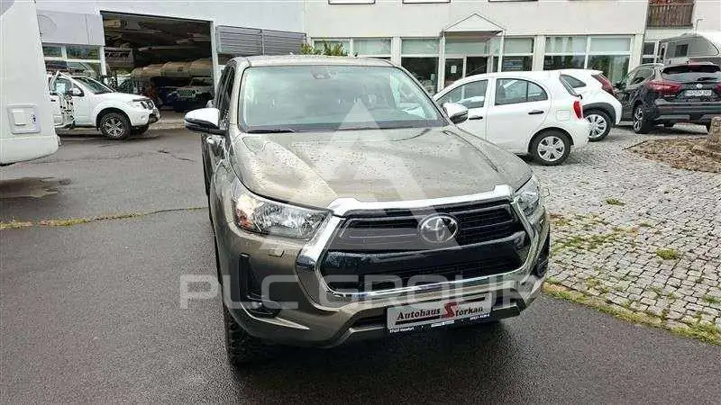 2025 Toyota Hilux