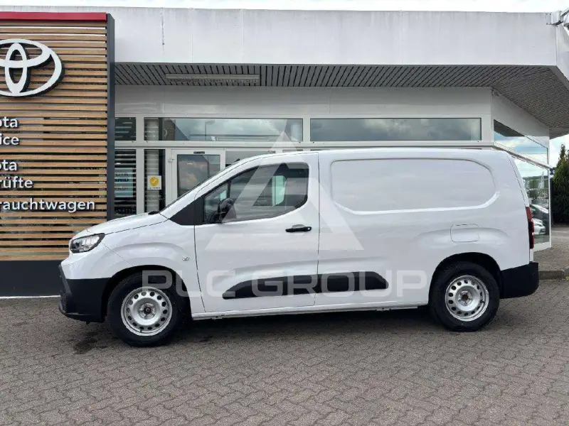 2025 Toyota PROACE CITY