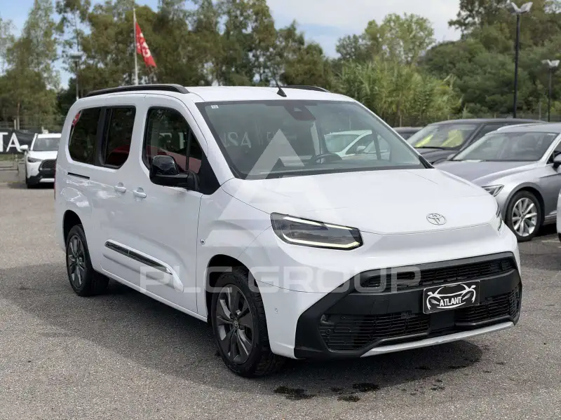 2025 Toyota PROACE CITY