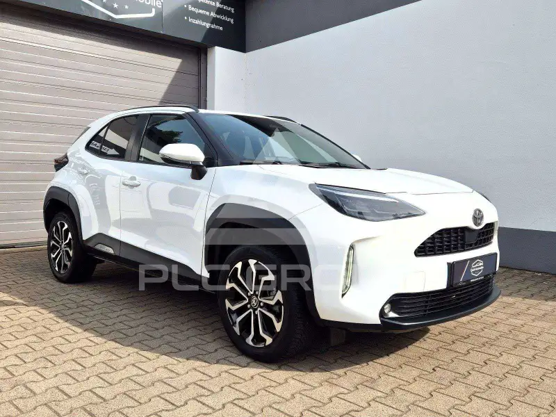 2025 Toyota YARIS