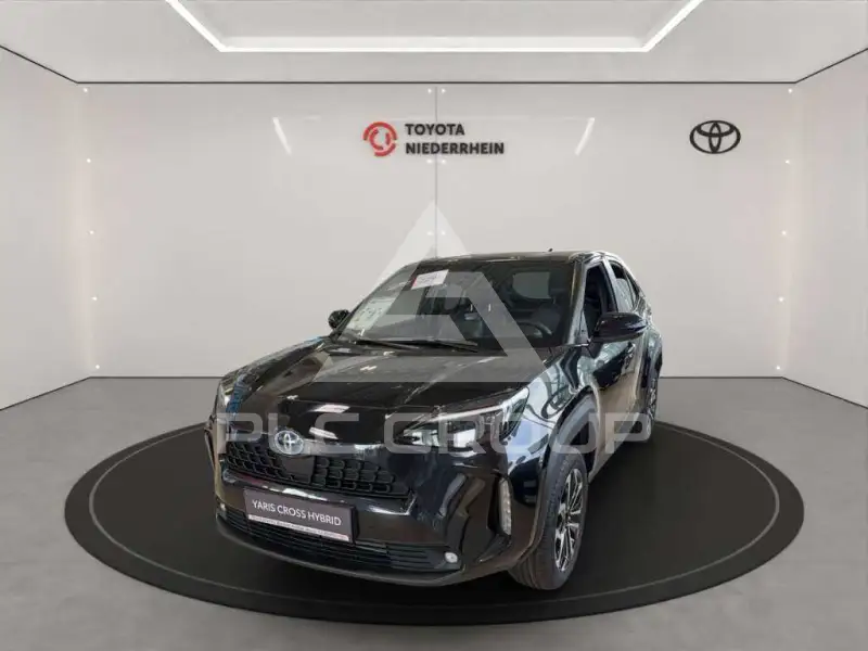 2025 Toyota YARIS