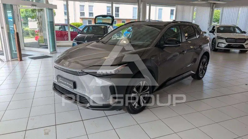 2025 Toyota bZ4X