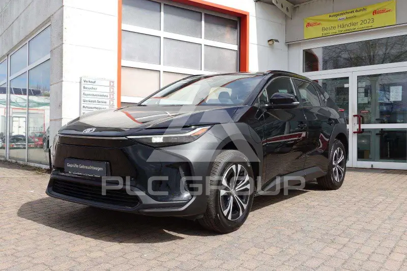 2025 Toyota bZ4X