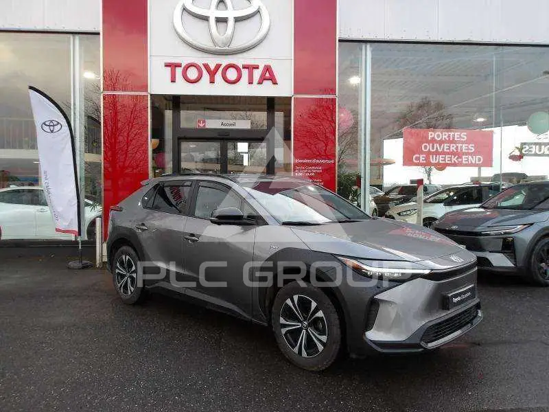 2025 Toyota bZ4X