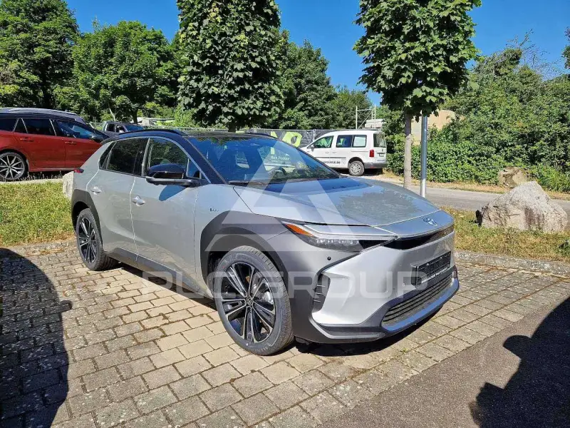 2025 Toyota bZ4X