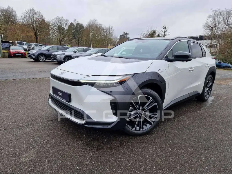 2025 Toyota bZ4X