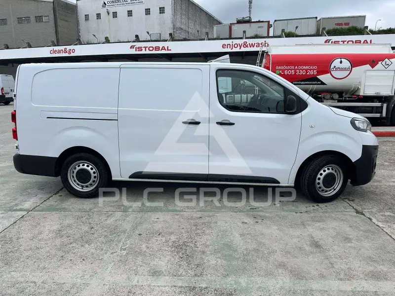 2025 Peugeot Expert