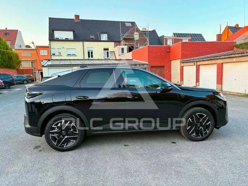 2025 Peugeot 3008